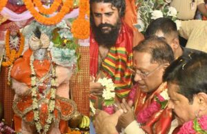 मुख्यमंत्री विष्णु देव साय ने हनुमान जयंती पर की पूजा-अर्चना, प्रदेशवासियों की सुख-समृद्धि का मांगा आशीर्वाद