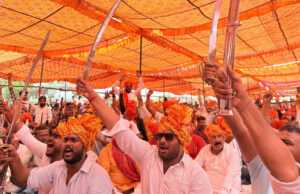 ‘ 5 बजे तक रामजी लाल परएक्शन नहीं लिया तो…’, आगरा में करणी सेना की चेतावनी, रैली में केंद्रीय मंत्री बघेल भी पहुंचे