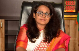 मोहला : कलेक्टर ने पालकों से सभी विद्यार्थियों का अपार आईडी बनाने की अपील