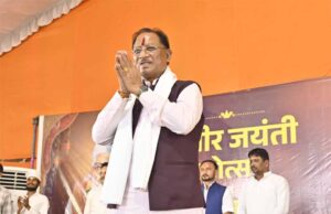 मुख्यमंत्री सोनपैरी में आयोजित कबीर जयंती समारोह एवं गौ ग्राम जन जागरण यात्रा के समापन कार्यक्रम में हुए शामिल
