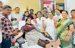 नियमित रूप से रक्तदान करके मानवता के यज्ञ में बनें भागीदार: उप मुख्यमंत्री शुक्ल