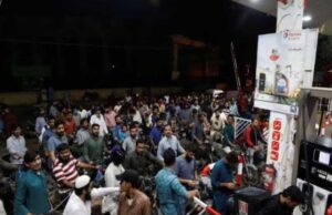 ईरान-इजरायल में मिसाइल अटैक, पाकिस्तान में मचा हाहाकार, पेट्रोल-डीजल महंगा