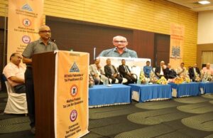 जीएसटी कमिश्नर धनराजू एस ने कहा कि दुनिया में दो ही अटल सत्य हैं – पहला टैक्स और दूसरा मृत्यु