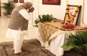 राज्यपाल मंगुभाई पटेल ने भगवान बिरसा मुंडा को दी श्रद्धांजलि