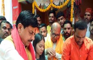 मुख्यमंत्री डॉ. यादव बावड़ी उत्सव में चिंतामण गणेश मंदिर परिसर स्थित लक्ष्मण बावड़ी से सम्मिलित हुए