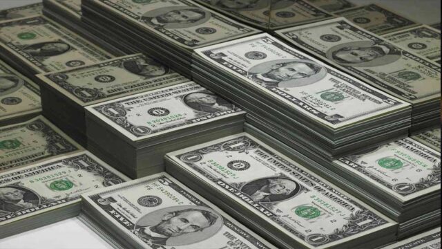 dollar_66_2.jpg