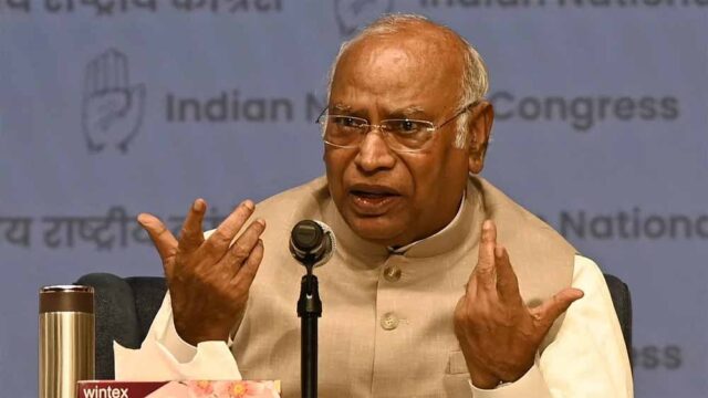 kharge1-1.jpg