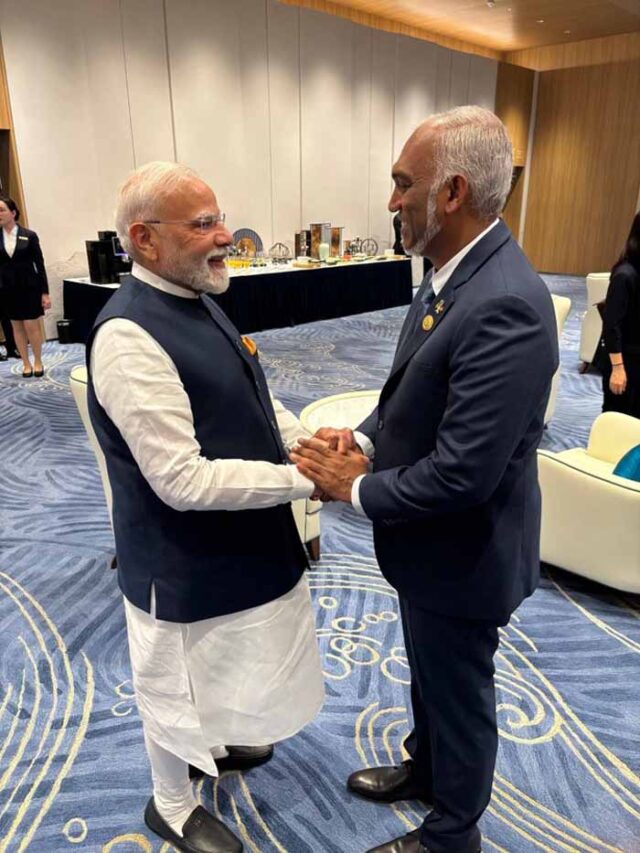 modi_muju1.jpg