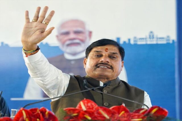 mohan_A_148_1.jpg