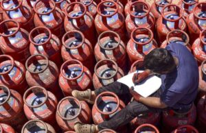 मध्य प्रदेश में LPG संकट, गैस न मिलने से ठंडी पड़ी रसोई, होटल-ढाबे बंद होने की कगार पर, 3 दीनदयाल रसोई बंद