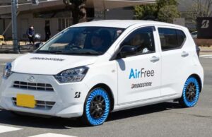 Airfree Tyres: बिना हवा और पंचर के चलने वाले टायर पेश, जानें खासियत