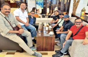 आज भी दुबई में फंसे रहेंगे एमपी के लोग: शारजाह से इंदौर की फ्लाइट कैंसिल, विजयवर्गीय ने 100 से अधिक फंसे लोगों से किया संपर्क