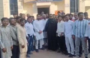 बिलासपुर में खामेनेई की मौत पर जश्न, मिठाइयां बांटी; हिंदू संगठन नेता ने कहा- मातम मनाने वालों को ईरान भेजो