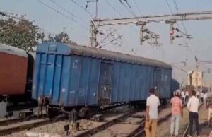 पटरी से गिरे मालगाड़ी के 9 वैगन, बिलासपुर रेल मंडल के खराब सिग्नल सिस्टम के कारण हादसा
