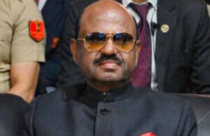 चुनाव से पहले बंगाल में बड़ा सियासी झटका, गवर्नर सीवी आनंद बोस का इस्तीफा; ममता बोलीं- I am shocked!