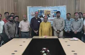 कुशाभाऊ ठाकरे पत्रकारिता विश्वविद्यालय में होली मिलन