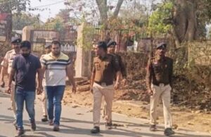 सूरजपुर में पेट्रोल पंप पर शराबियों का बवाल, 4 आरोपी गिरफ्तार—पुलिस ने निकाला जुलूस