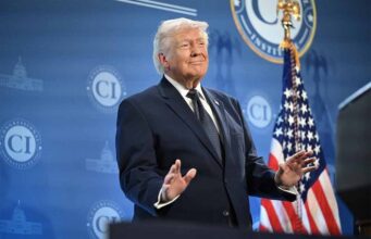 ईरान ने ट्रंप के समझौते के दावे को नकारा, अमेरिकी राष्ट्रपति की स्थिति कमजोर