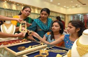 Gold-Silver Prices Down: सोना और चांदी हुए सस्ते, ग्राहकों के चेहरे पर खुशी