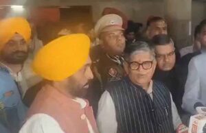 पंजाब विधानसभा बजट सत्र की शुरुआत: राज्यपाल गुलाब चंद कटारिया ने गिनाईं सरकार की उपलब्धियां, स्पीकर को दी अहम सलाह