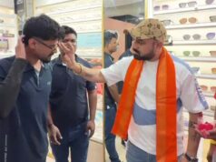 भोपाल-छिंदवाड़ा में लेंसकार्ट शोरूम पर बजरंग दल का प्रदर्शन, कर्मचारियों को तिलक और कलाई पर कलावा बांधा