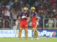 RCB 155 पर ऑलआउट, अरशद-होल्डर की घातक गेंदबाज़ी