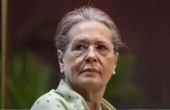 कांग्रेस नेता सोनिया गांधी अस्पताल में भर्ती, मेदांता में चल रहा इलाज