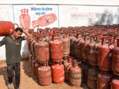 MP में कमर्शियल गैस सिलेंडर ₹993 महंगा, भोपाल में 3074, इंदौर में 3179 और ग्वालियर में 3296 में मिलेगा