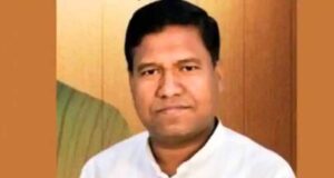 संतोष सुमन का विपक्ष पर बड़ा हमला, बोले‘मोदी युग में विपक्ष की हालत झालमुड़ी जैसी’