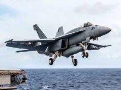 US ने पहली बार F/A-18 सुपर हॉर्नेट से किया ब्लॉकेड हमला, 3 ईरानी जहाज रोके