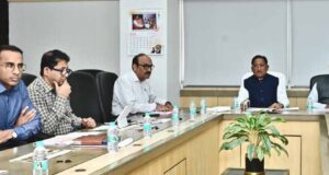 CM साय का सख्त रुख: समीक्षा बैठक में अल्टीमेटम, अधूरी जानकारी पर PWD अधिकारी को फटकार