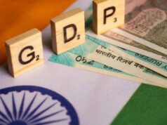 GDP में गिरावट के संकेत, फिर भी भारत की रफ्तार बरकरार; अर्थव्यवस्था से जुड़ी आई मिश्रित खबर