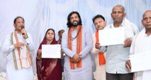 स्वामित्व से संपत्ति का अधिकार, बिहान से आत्मनिर्भरता की राह : कोसरंगी चौपाल में ग्रामीण विकास की दिखी तस्वीर