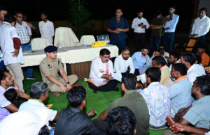 रायपुर : किसकोड़ो, जहां कभी लगती थी नक्सलियों की चौपाल, वहीं उप मुख्यमंत्री शर्मा ने लगाई जनचौपाल