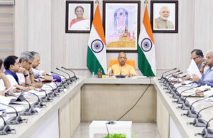 फायर एनओसी की वैधता समाप्त होने से पहले ही जारी करें नोटिस, जनसुरक्षा से कोई समझौता नहीं : मुख्यमंत्री योगी आदित्यनाथ