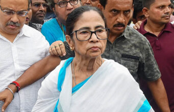 ममता बनर्जी को हाईकोर्ट से बड़ा झटका, TMC के अकाउंट फ्रीज मामले में तत्काल सुनवाई से इनकार