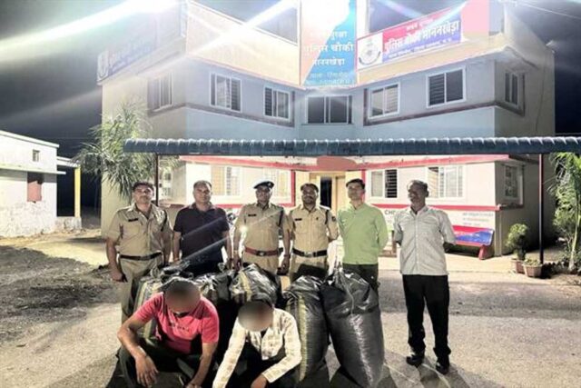 Police_01-9.jpg