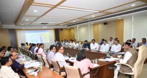 भू-माफियाओं पर सख्ती और आवासीय परियोजनाओं में तेजी के मंत्री सारंग के निर्देश
