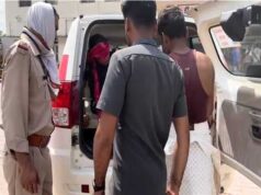टीकमगढ़ के डायल-112 हीरोज सड़क दुर्घटना में घायल दो युवतियों एवं एक युवक को त्वरित सहायता से पहुँचाया अस्पताल