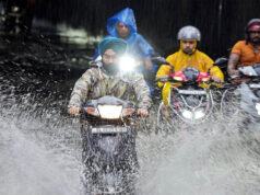 Weather Update: 10 हजार KM लंबा बादलों का कारवां बंगाल की खाड़ी की ओर, जल्द झमाझम बारिश के आसार