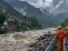 Uttarakhand Weather: उत्तराखंड में मूसलाधार बारिश से हालात बेकाबू, फ्लैश फ्लड का अलर्ट; कई जिलों में स्कूल बंद