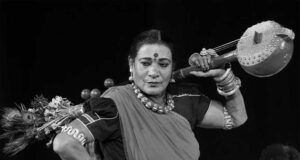 लोककला की अमर स्वर-सरिता को राजकीय सम्मान: पद्म विभूषण तीजन बाई को अश्रुपूरित विदाई