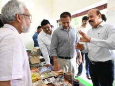 कृषि उत्पादन आयुक्त परदेशी ने किया कृषि विश्वविद्यालय का दौरा