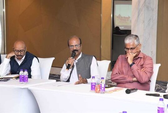 नशामुक्त, साइबर सुरक्षित एवं जनकेंद्रित पुलिसिंग पर डीजीपी कैलाश मकवाणा ने दिए निर्देश