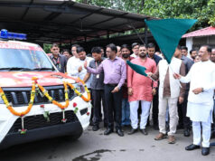 मुख्यमंत्री विष्णु देव साय ने धरसींवा विधानसभा को दी निःशुल्क एम्बुलेंस की सौगात