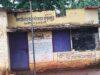 CG में जर्जर पंचायत भवन की छत गिरी, मलबे में दबे सरकारी दस्तावेज; सरपंच-सचिव बाल-बाल बचे