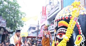 हर हर महादेव’ के जयघोष से गूंजा नरेला, मंत्री विश्वास सारंग की अगुवाई में निकली बाबा महाकाल की भव्य शाही सवारी