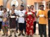 बंदूक छोड़ आत्मसम्मान का रास्ता