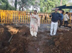 मुख्य नगर पालिका अधिकारी ने सीसी रोड निर्माण कार्य का किया निरीक्षण