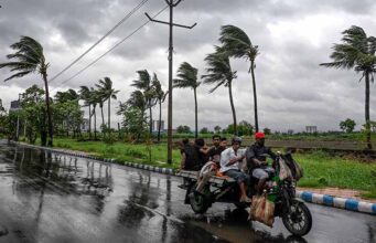 बंगाल की खाड़ी में साइक्लोन का खतरा, आंध्र-ओडिशा में भारी बारिश का अलर्ट